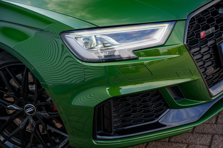 Audi A3 Limousine 2.5 TFSI RS 3 quattro Panodak B&O Virtal Dash Camera Carbon DAB+ Luxe Leder