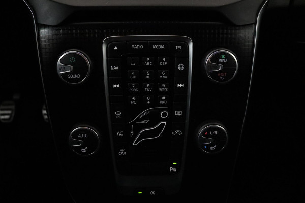 Volvo V40 2.0 T3 Inscription (R-DESIGN, TREKHAAK, STOELVERWARMING, NAVIGATIE, PARKEERSENSOREN, NL-AUTO, GOED ONDERHOUDEN)
