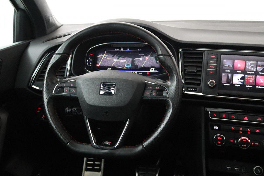 Seat Ateca 1.5 TSI FR Business Intense (PANORAMADAK, ACHTERUITRIJCAMERA, NAVIGATIE, PARKEERSENSOREN, GOED ONDERHOUDEN)
