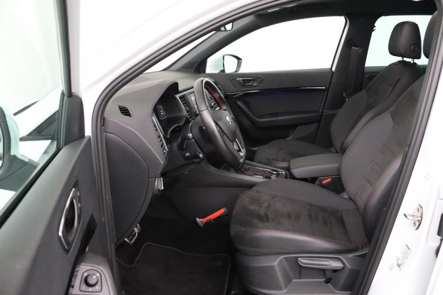 Seat Ateca 1.5 TSI FR Business Intense (PANORAMADAK, ACHTERUITRIJCAMERA, NAVIGATIE, PARKEERSENSOREN, GOED ONDERHOUDEN)