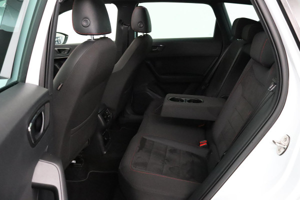 Seat Ateca 1.5 TSI FR Business Intense (PANORAMADAK, ACHTERUITRIJCAMERA, NAVIGATIE, PARKEERSENSOREN, GOED ONDERHOUDEN)