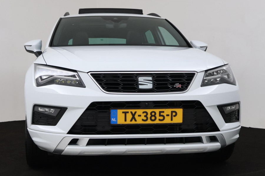 Seat Ateca 1.5 TSI FR Business Intense (PANORAMADAK, ACHTERUITRIJCAMERA, NAVIGATIE, PARKEERSENSOREN, GOED ONDERHOUDEN)