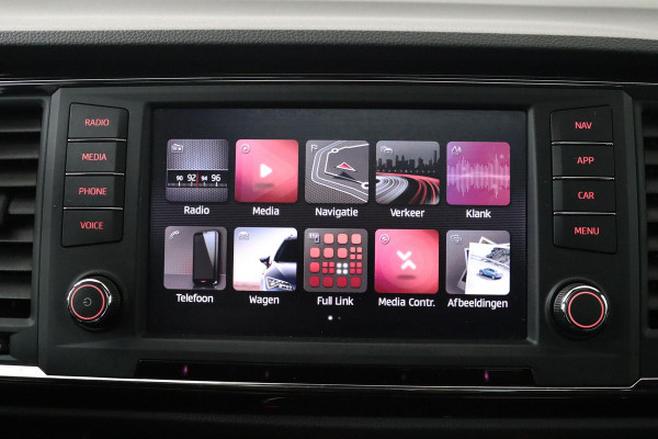 Seat Ateca 1.5 TSI FR Business Intense (PANORAMADAK, ACHTERUITRIJCAMERA, NAVIGATIE, PARKEERSENSOREN, GOED ONDERHOUDEN)