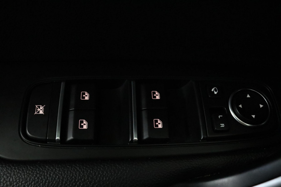 Kia ProCeed 1.5 T-GDI GT-Line (PANORAMADAK, ACHTERUITRIJCAMERA, NAVIGATIE, AUTOMAAT, STOEL/STUUR VERWARMING, NL-AUTO)