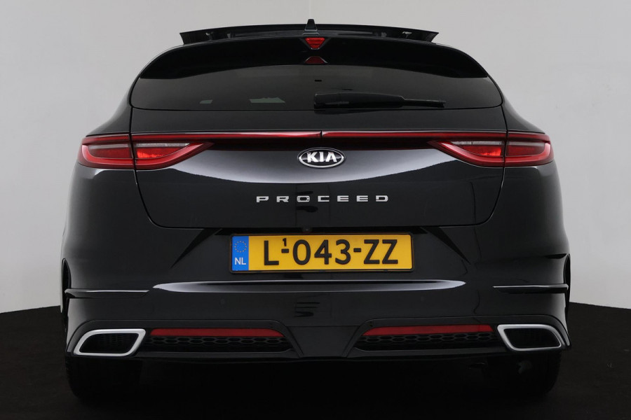 Kia ProCeed 1.5 T-GDI GT-Line (PANORAMADAK, ACHTERUITRIJCAMERA, NAVIGATIE, AUTOMAAT, STOEL/STUUR VERWARMING, NL-AUTO)