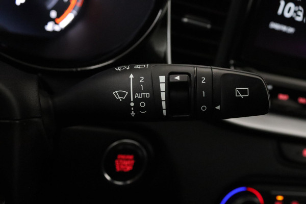 Kia ProCeed 1.5 T-GDI GT-Line (PANORAMADAK, ACHTERUITRIJCAMERA, NAVIGATIE, AUTOMAAT, STOEL/STUUR VERWARMING, NL-AUTO)