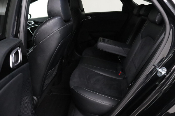 Kia ProCeed 1.5 T-GDI GT-Line (PANORAMADAK, ACHTERUITRIJCAMERA, NAVIGATIE, AUTOMAAT, STOEL/STUUR VERWARMING, NL-AUTO)