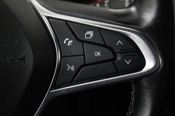 Renault Clio 1.0 TCe Intens (PARKEERSENSOREN, LANE-ASSIST, CRUISE CONTROL, BLUETOOTH, GOED ONDERHOUDEN)