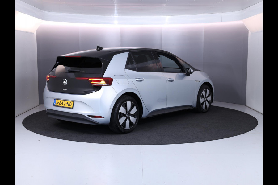 Volkswagen ID.3 Pro Edition 58 kWh 204 pk | Navigatie | Parkeersensoren (Park assist) | Achteruitrijcamera | Adaptieve cruise control | Stoelverwarming |