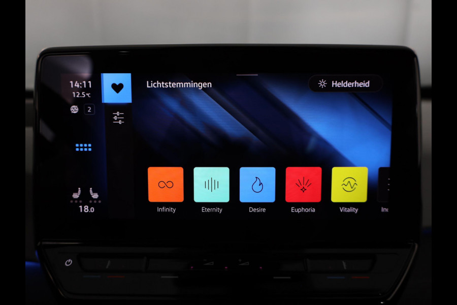 Volkswagen ID.3 Pro Edition 58 kWh 204 pk | Navigatie | Parkeersensoren (Park assist) | Achteruitrijcamera | Adaptieve cruise control | Stoelverwarming |