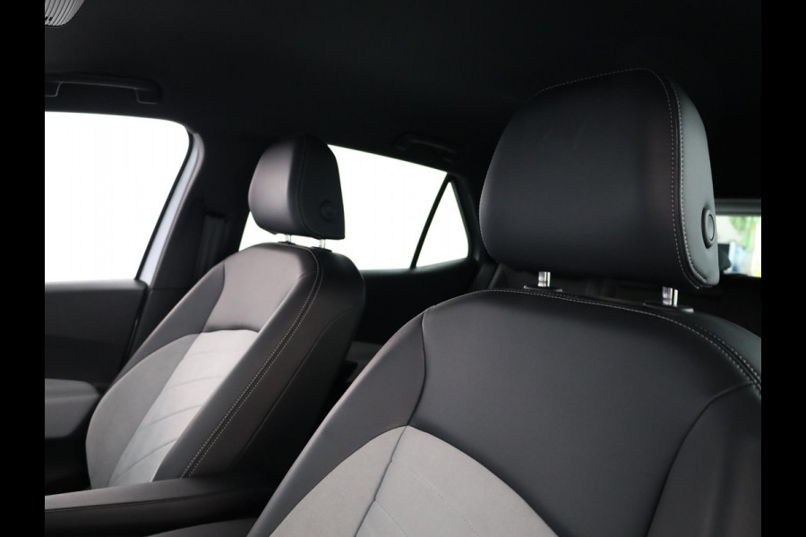 Volkswagen ID.3 Pro Edition 58 kWh 204 pk | Navigatie | Parkeersensoren (Park assist) | Achteruitrijcamera | Adaptieve cruise control | Stoelverwarming |