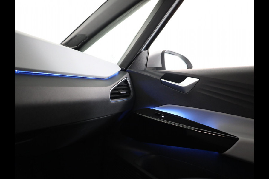 Volkswagen ID.3 Pro Edition 58 kWh 204 pk | Navigatie | Parkeersensoren (Park assist) | Achteruitrijcamera | Adaptieve cruise control | Stoelverwarming |