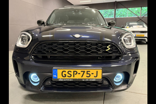 MINI Countryman 2.0 Cooper S E ALL4 BLACK-LINE 19''PANO/H-UP/H-KARDON/DAB/CARPLAY///