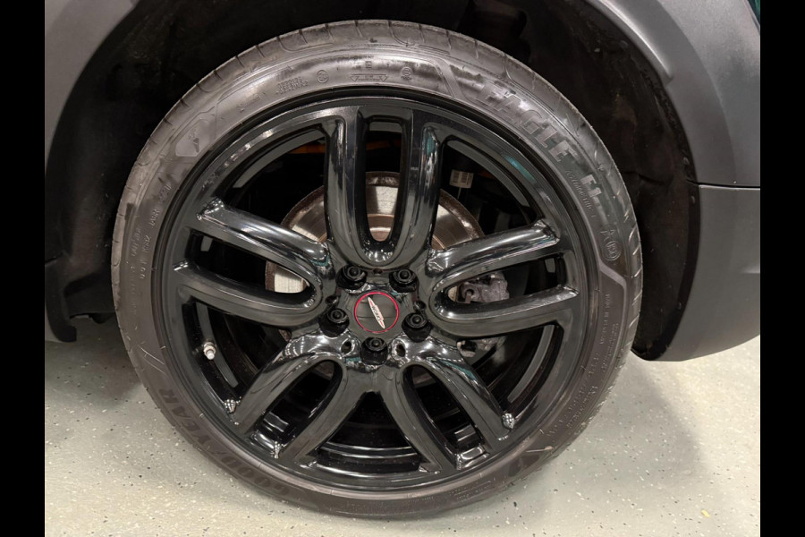 MINI Countryman 2.0 Cooper S E ALL4 BLACK-LINE 19''PANO/H-UP/H-KARDON/DAB/CARPLAY///