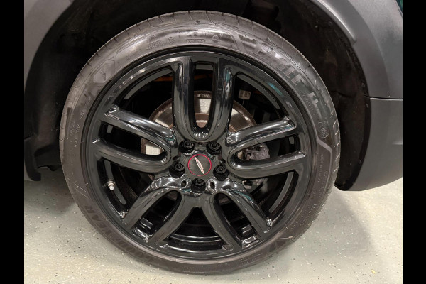 MINI Countryman 2.0 Cooper S E ALL4 BLACK-LINE 19''PANO/H-UP/H-KARDON/DAB/CARPLAY///