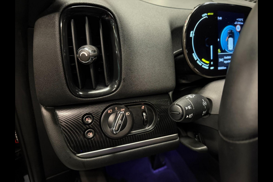 MINI Countryman 2.0 Cooper S E ALL4 BLACK-LINE 19''PANO/H-UP/H-KARDON/DAB/CARPLAY///