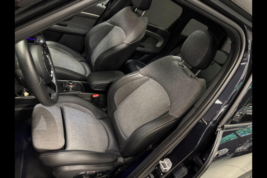 MINI Countryman 2.0 Cooper S E ALL4 BLACK-LINE 19''PANO/H-UP/H-KARDON/DAB/CARPLAY///
