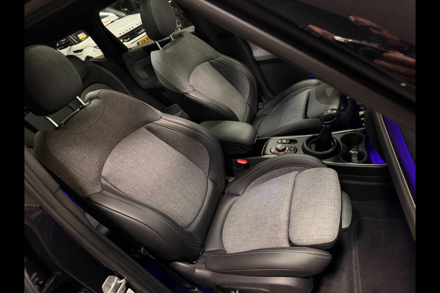 MINI Countryman 2.0 Cooper S E ALL4 BLACK-LINE 19''PANO/H-UP/H-KARDON/DAB/CARPLAY///