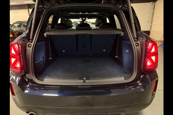 MINI Countryman 2.0 Cooper S E ALL4 BLACK-LINE 19''PANO/H-UP/H-KARDON/DAB/CARPLAY///