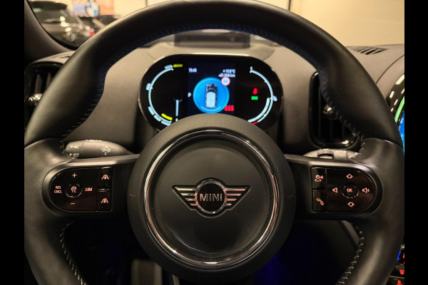 MINI Countryman 2.0 Cooper S E ALL4 BLACK-LINE 19''PANO/H-UP/H-KARDON/DAB/CARPLAY///