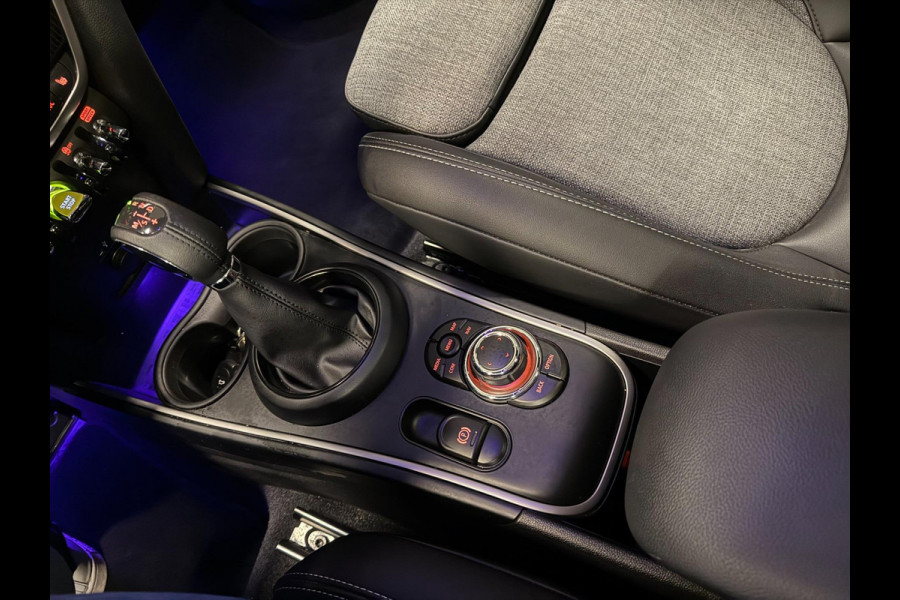 MINI Countryman 2.0 Cooper S E ALL4 BLACK-LINE 19''PANO/H-UP/H-KARDON/DAB/CARPLAY///