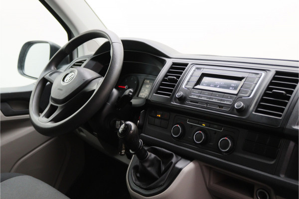 Volkswagen Transporter 2.0 TDI L1H1 Economy 3-Zits, Airco, Cruise, Bluetooth, Elektrisch Pakket, Imperiaal, Trekhaak