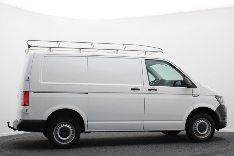 Volkswagen Transporter 2.0 TDI L1H1 Economy 3-Zits, Airco, Cruise, Bluetooth, Elektrisch Pakket, Imperiaal, Trekhaak