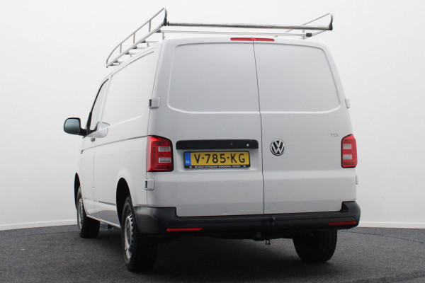 Volkswagen Transporter 2.0 TDI L1H1 Economy 3-Zits, Airco, Cruise, Bluetooth, Elektrisch Pakket, Imperiaal, Trekhaak