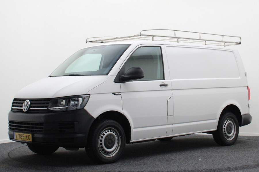 Volkswagen Transporter 2.0 TDI L1H1 Economy 3-Zits, Airco, Cruise, Bluetooth, Elektrisch Pakket, Imperiaal, Trekhaak