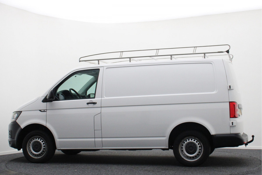 Volkswagen Transporter 2.0 TDI L1H1 Economy 3-Zits, Airco, Cruise, Bluetooth, Elektrisch Pakket, Imperiaal, Trekhaak
