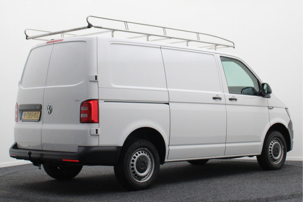Volkswagen Transporter 2.0 TDI L1H1 Economy 3-Zits, Airco, Cruise, Bluetooth, Elektrisch Pakket, Imperiaal, Trekhaak