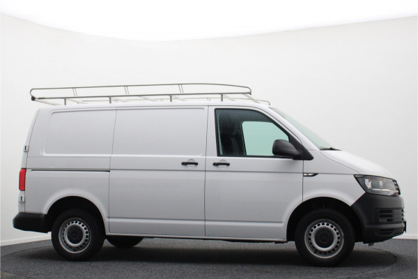 Volkswagen Transporter 2.0 TDI L1H1 Economy 3-Zits, Airco, Cruise, Bluetooth, Elektrisch Pakket, Imperiaal, Trekhaak