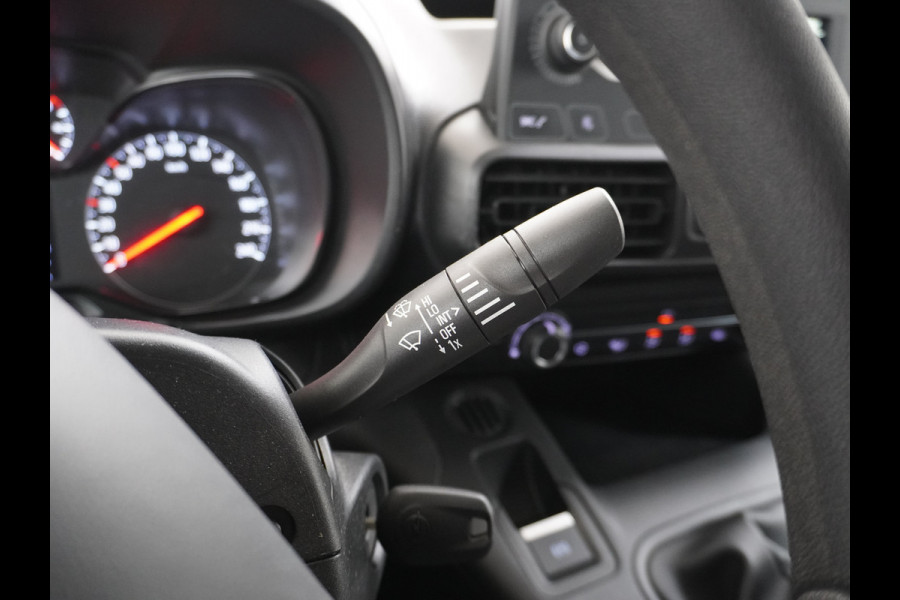 Opel Combo 1.5CDTI EURO6 10x Op voorraad! 3-Pers. ECC Cruise Control Bluetooth Elektr.ramen Elektr.spiegels+Verwarmd Centr.Vergr+ab. L1H1 E Schuifdeur Betonplex vloer Lat om Lat betimmering Allesdragers  3 zit