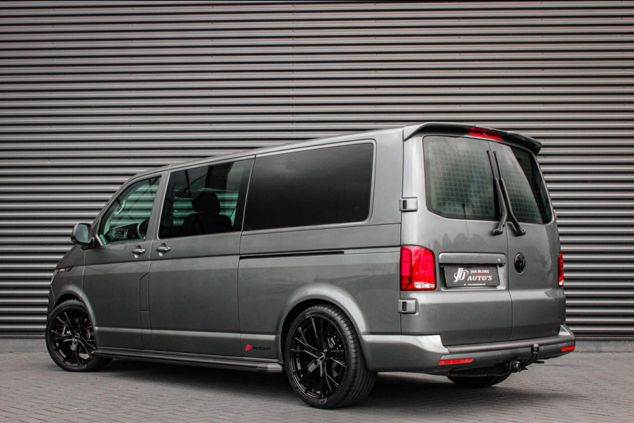 Volkswagen Transporter 2.0 TDI L2H1 30 DC BULLI 199PK DUBBEL CABINE / LEDEREN BEKLEDING / PDC / VERLAGINGSVEREN / 2X SCHUIFDEUR