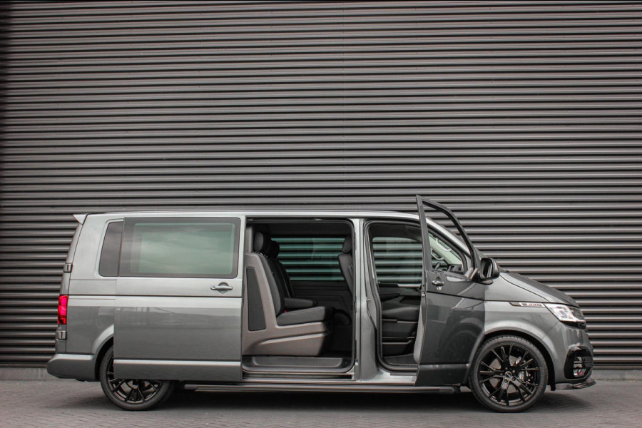 Volkswagen Transporter 2.0 TDI L2H1 30 DC BULLI 199PK DUBBEL CABINE / LEDEREN BEKLEDING / PDC / VERLAGINGSVEREN / 2X SCHUIFDEUR