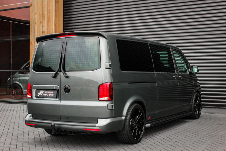 Volkswagen Transporter 2.0 TDI L2H1 30 DC BULLI 199PK DUBBEL CABINE / LEDEREN BEKLEDING / PDC / VERLAGINGSVEREN / 2X SCHUIFDEUR