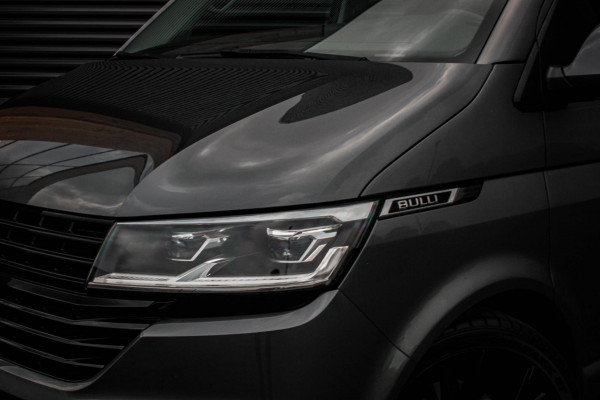 Volkswagen Transporter 2.0 TDI L2H1 30 DC BULLI 199PK DUBBEL CABINE / LEDEREN BEKLEDING / PDC / VERLAGINGSVEREN / 2X SCHUIFDEUR