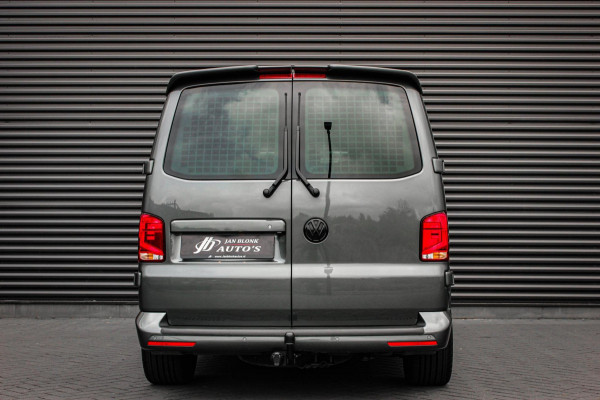 Volkswagen Transporter 2.0 TDI L2H1 30 DC BULLI 199PK DUBBEL CABINE / LEDEREN BEKLEDING / PDC / VERLAGINGSVEREN / 2X SCHUIFDEUR