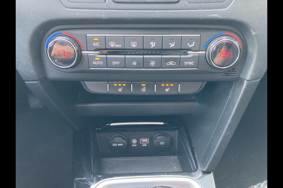Kia Ceed Sportswagon 1.0 T-GDi 120pk DynamicPlusLine TREKHAAK/KEYLESS/CARPLAY/CAMERA/NAVI/PDC