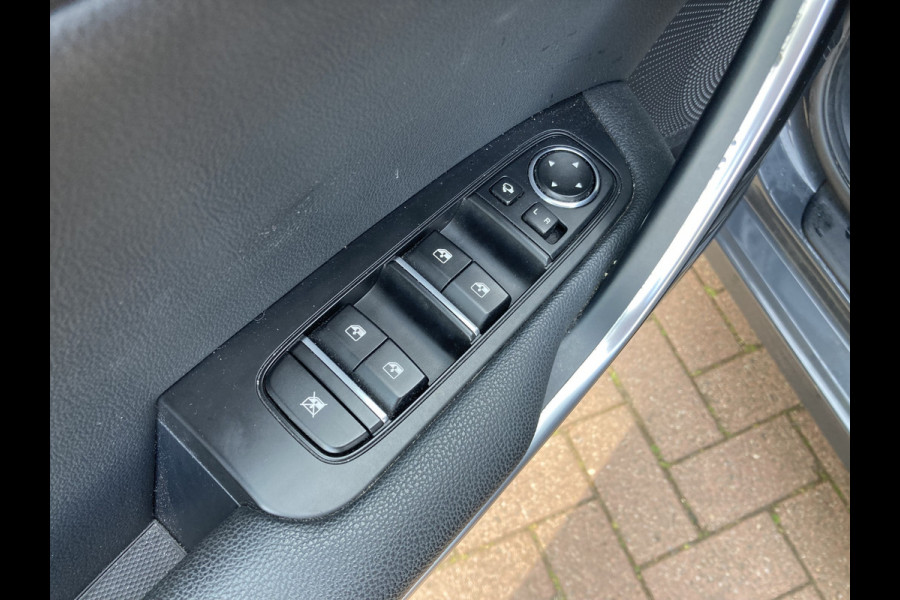 Kia Ceed Sportswagon 1.0 T-GDi 120pk DynamicPlusLine TREKHAAK/KEYLESS/CARPLAY/CAMERA/NAVI/PDC