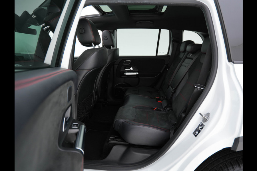 Mercedes-Benz Glb 200 Premium Plus AMG-Sport-Pack Aut. *PANO | LEATHER-MICROFIBRE | DIGI-WIDESCREEN-COCKPIT | BURMESTER-AUDIO | MULTI-BEAM-LED | MEMORY-PACK | KEYLESS | BLINDSPOT | SPORT-SEATS | DAB+ | SHIFT-PADDLES | HEATED-SEATS | ...