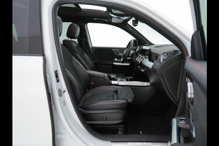 Mercedes-Benz Glb 200 Premium Plus AMG-Sport-Pack Aut. *PANO | LEATHER-MICROFIBRE | DIGI-WIDESCREEN-COCKPIT | BURMESTER-AUDIO | MULTI-BEAM-LED | MEMORY-PACK | KEYLESS | BLINDSPOT | SPORT-SEATS | DAB+ | SHIFT-PADDLES | HEATED-SEATS | ...