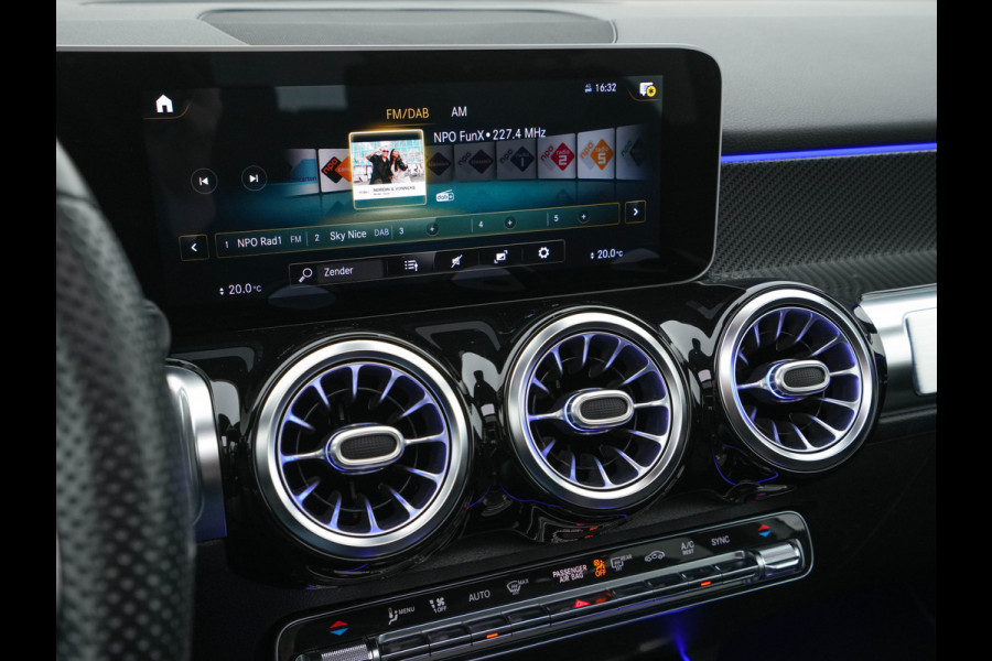 Mercedes-Benz Glb 200 Premium Plus AMG-Sport-Pack Aut. *PANO | LEATHER-MICROFIBRE | DIGI-WIDESCREEN-COCKPIT | BURMESTER-AUDIO | MULTI-BEAM-LED | MEMORY-PACK | KEYLESS | BLINDSPOT | SPORT-SEATS | DAB+ | SHIFT-PADDLES | HEATED-SEATS | ...