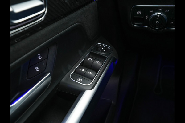 Mercedes-Benz Glb 200 Premium Plus AMG-Sport-Pack Aut. *PANO | LEATHER-MICROFIBRE | DIGI-WIDESCREEN-COCKPIT | BURMESTER-AUDIO | MULTI-BEAM-LED | MEMORY-PACK | KEYLESS | BLINDSPOT | SPORT-SEATS | DAB+ | SHIFT-PADDLES | HEATED-SEATS | ...