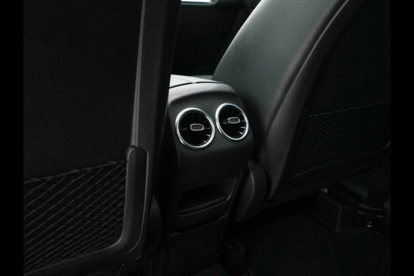 Mercedes-Benz Glb 200 Premium Plus AMG-Sport-Pack Aut. *PANO | LEATHER-MICROFIBRE | DIGI-WIDESCREEN-COCKPIT | BURMESTER-AUDIO | MULTI-BEAM-LED | MEMORY-PACK | KEYLESS | BLINDSPOT | SPORT-SEATS | DAB+ | SHIFT-PADDLES | HEATED-SEATS | ...