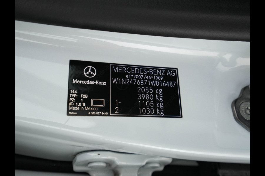 Mercedes-Benz Glb 200 Premium Plus AMG-Sport-Pack Aut. *PANO | LEATHER-MICROFIBRE | DIGI-WIDESCREEN-COCKPIT | BURMESTER-AUDIO | MULTI-BEAM-LED | MEMORY-PACK | KEYLESS | BLINDSPOT | SPORT-SEATS | DAB+ | SHIFT-PADDLES | HEATED-SEATS | ...