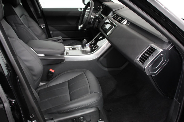 Land Rover Range Rover Sport P400e PHEV HSE Dynamic | Leder | Schuif / kantel / Panorama dak | Meridian sound system | Camera | Electrisch bedienbare achterklep | Standkachel