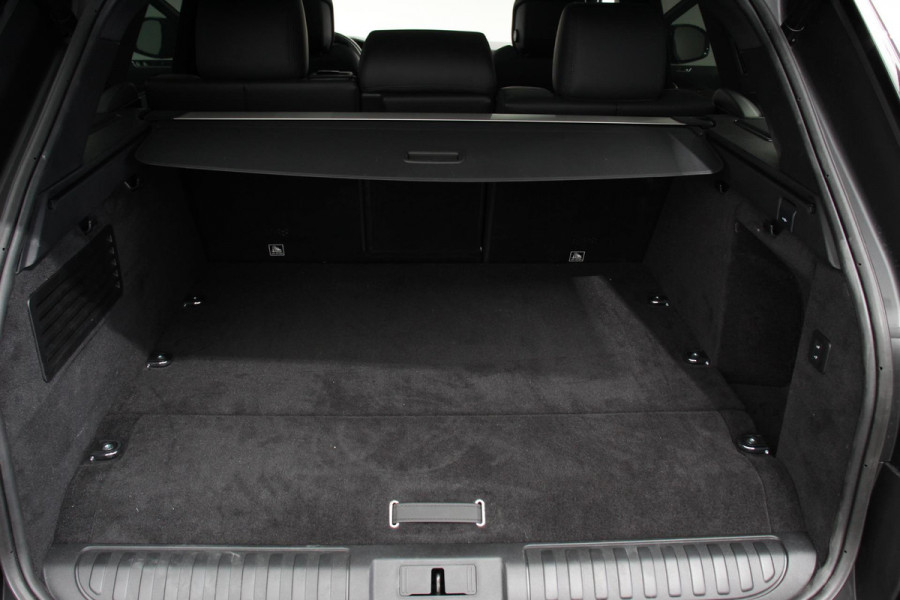 Land Rover Range Rover Sport P400e PHEV HSE Dynamic | Leder | Schuif / kantel / Panorama dak | Meridian sound system | Camera | Electrisch bedienbare achterklep | Standkachel