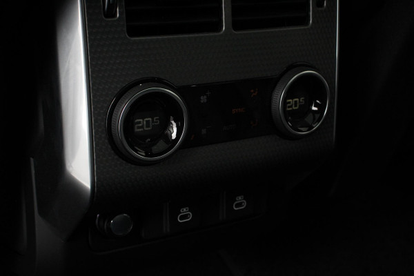 Land Rover Range Rover Sport P400e PHEV HSE Dynamic | Leder | Schuif / kantel / Panorama dak | Meridian sound system | Camera | Electrisch bedienbare achterklep | Standkachel