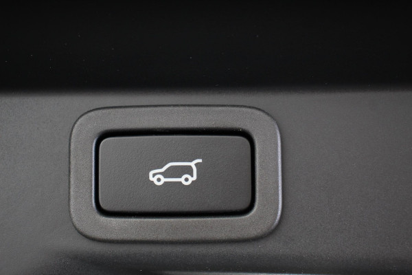 Land Rover Range Rover Sport P400e PHEV HSE Dynamic | Leder | Schuif / kantel / Panorama dak | Meridian sound system | Camera | Electrisch bedienbare achterklep | Standkachel